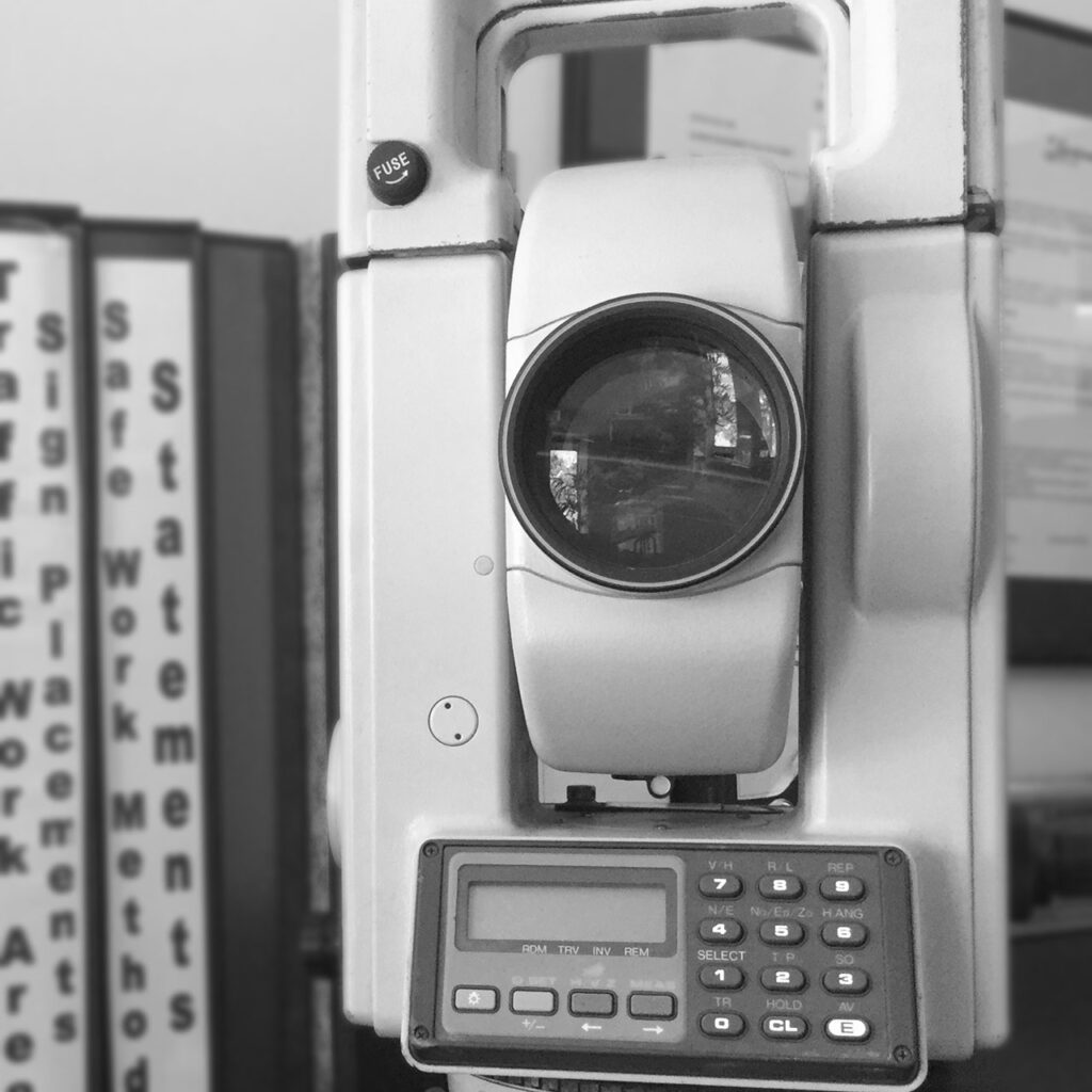 Tomkinson Theodolite